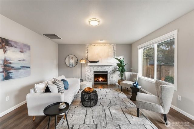 21207 81st Street E, Bonney Lake, WA 98391