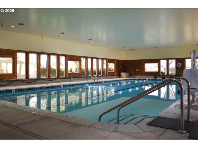 943 OREGON Way, Woodburn, OR 97071