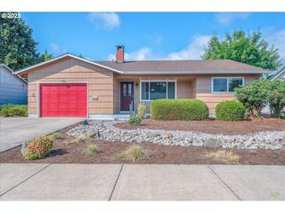 943 OREGON Way, Woodburn, OR 97071