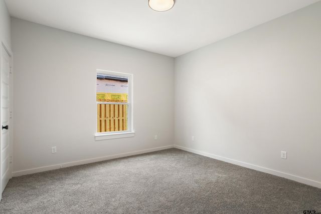 16430 Clearview Dr., Lindale, TX 75771