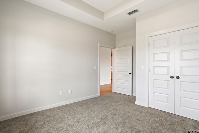 16430 Clearview Dr., Lindale, TX 75771