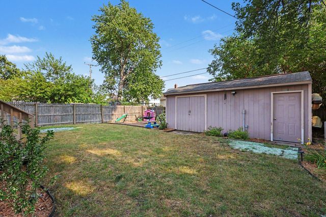 1357 Cornell Road, Roosevelt Park City, MI 49441