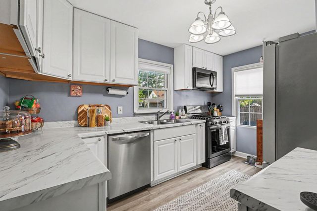 1357 Cornell Road, Roosevelt Park City, MI 49441