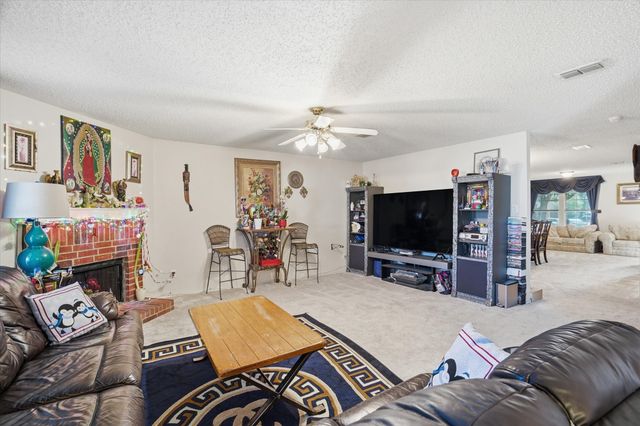 3551 Red Mine Lane, Grand Prairie, TX 75052