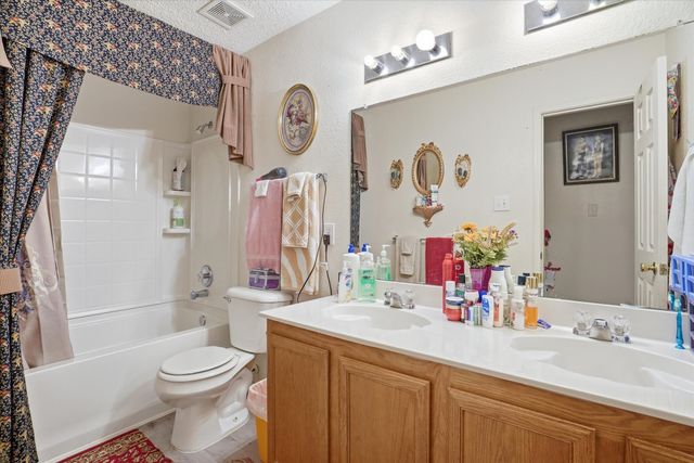 3551 Red Mine Lane, Grand Prairie, TX 75052