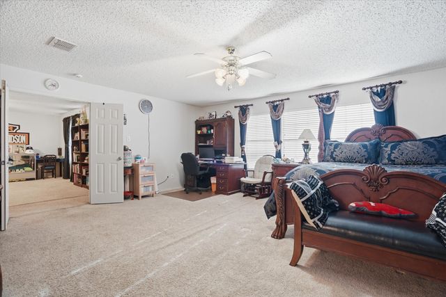 3551 Red Mine Lane, Grand Prairie, TX 75052