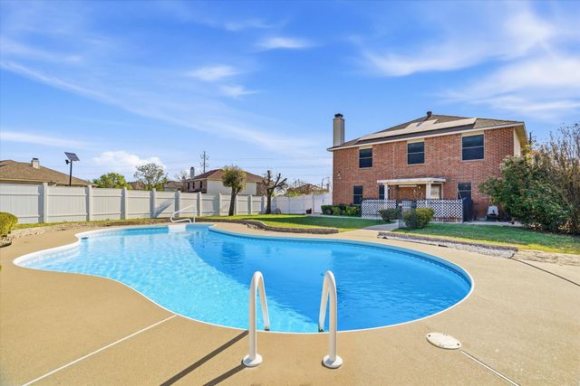 3551 Red Mine Lane, Grand Prairie, TX 75052