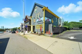 34 S Broadway, Lawrence, MA 01843