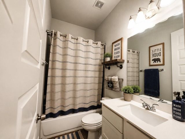 18935 Rosewood Terrace Drive, New Caney, TX 77357