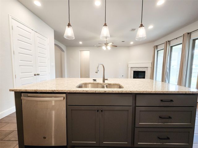 18935 Rosewood Terrace Drive, New Caney, TX 77357