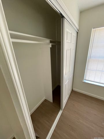 5547 Stonybrook, San Antonio, TX 78242