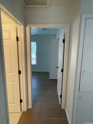 5547 Stonybrook, San Antonio, TX 78242