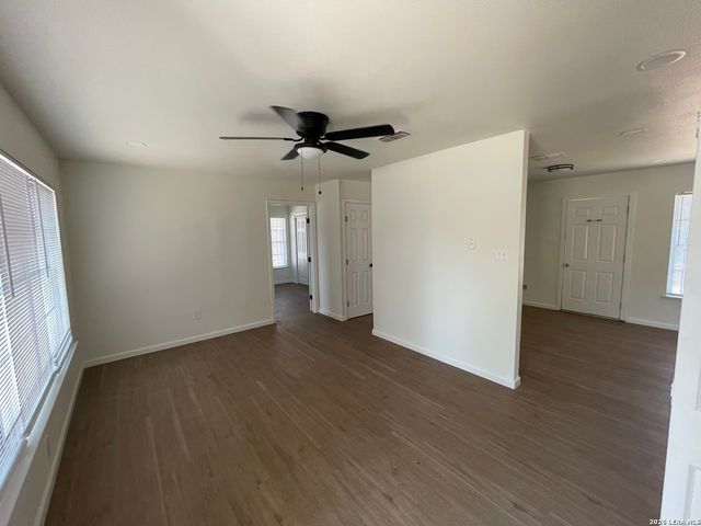 5547 Stonybrook, San Antonio, TX 78242