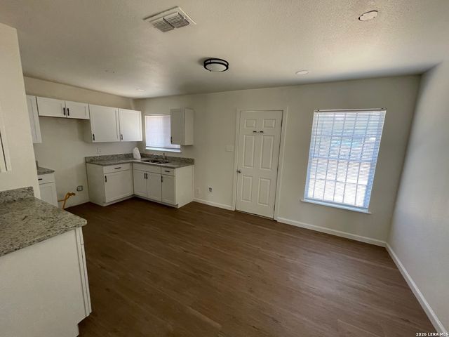 5547 Stonybrook, San Antonio, TX 78242