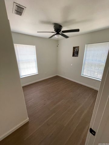 5547 Stonybrook, San Antonio, TX 78242