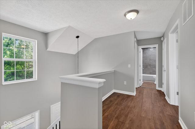 5027 Brookstone Way, Indianapolis, IN 46268