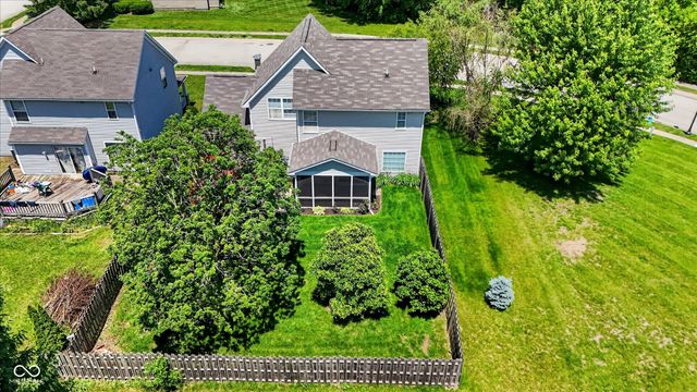5027 Brookstone Way, Indianapolis, IN 46268