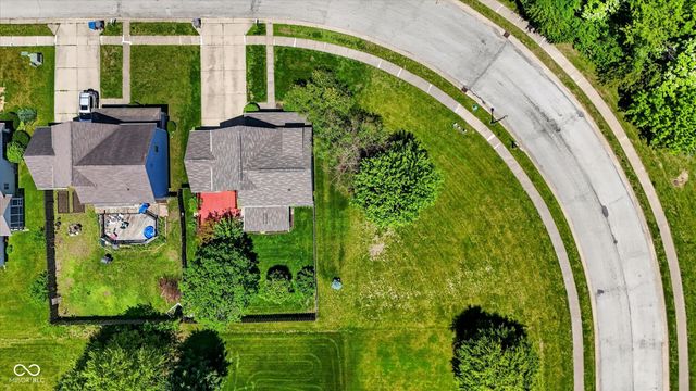 5027 Brookstone Way, Indianapolis, IN 46268