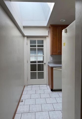 2621 Monticello Way, Santa Clara, CA 95051