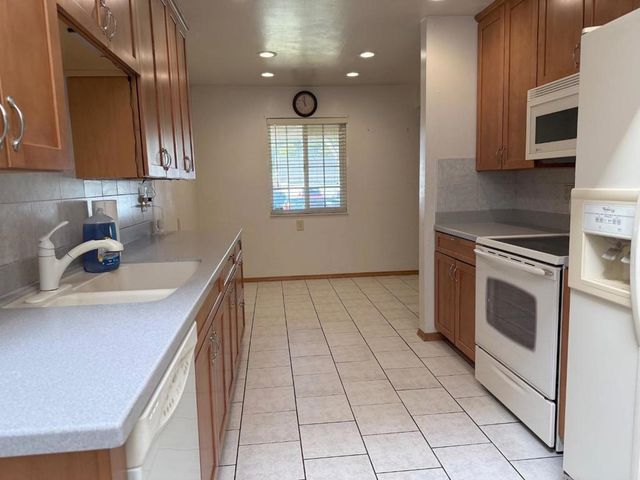 2621 Monticello Way, Santa Clara, CA 95051