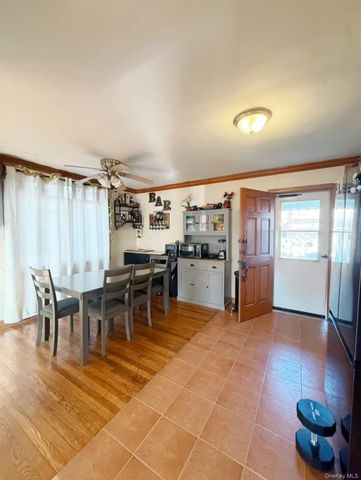 15833 73 Avenue, Fresh Meadows, NY 11366