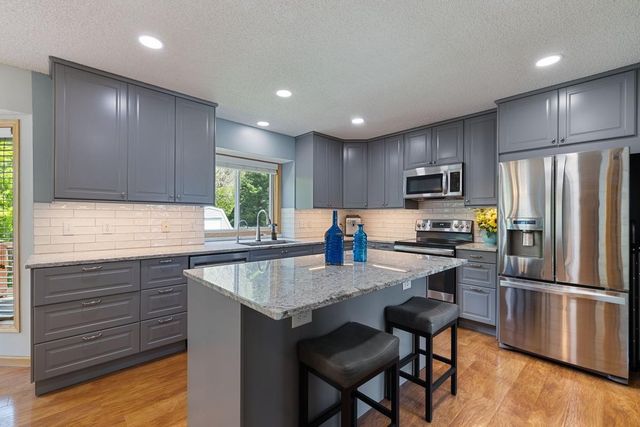 2197 Jean Way, Elko New Market, MN 55054