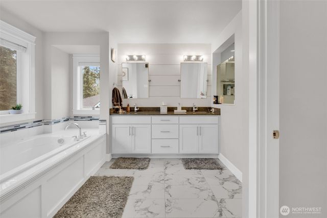 1404 241st Place SE, Bothell, WA 98021