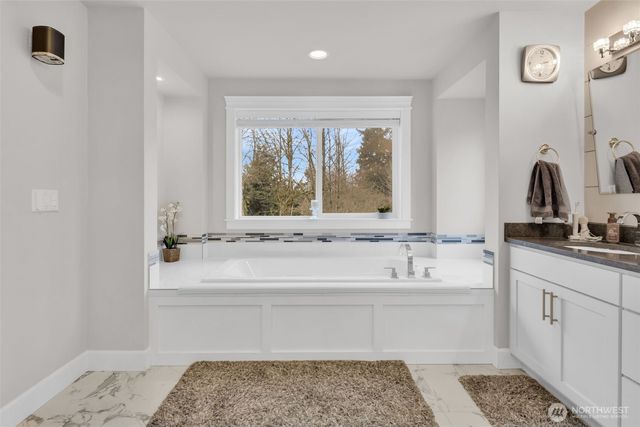 1404 241st Place SE, Bothell, WA 98021