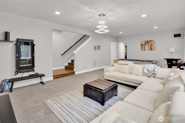 1404 241st Place SE, Bothell, WA 98021