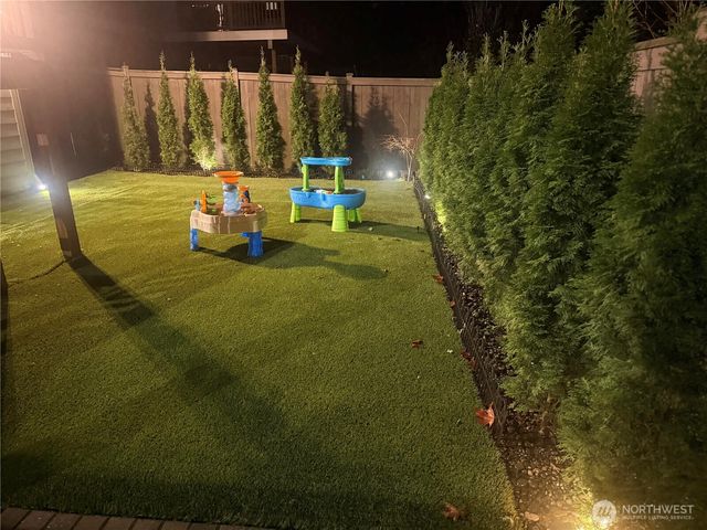 1404 241st Place SE, Bothell, WA 98021