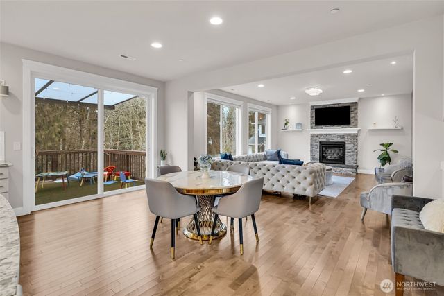 1404 241st Place SE, Bothell, WA 98021