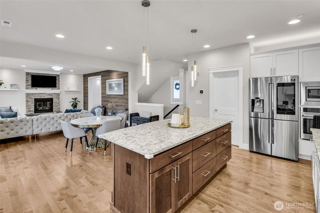 1404 241st Place SE, Bothell, WA 98021