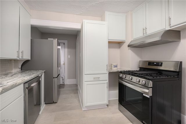 485 Lloyd Street, Barberton, OH 44203