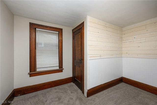 485 Lloyd Street, Barberton, OH 44203