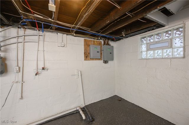 485 Lloyd Street, Barberton, OH 44203