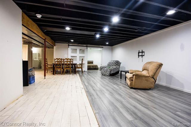 950 Hunter Court, Marysville, MI 48040