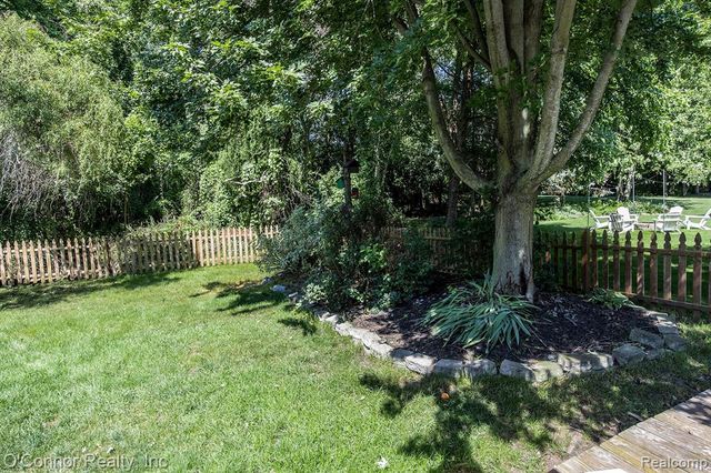 950 Hunter Court, Marysville, MI 48040