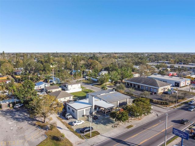 2011 9TH STREET W, Bradenton, FL 34205