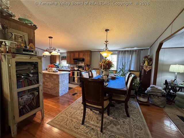 1414 Ossia Road, Duck, WV 25063