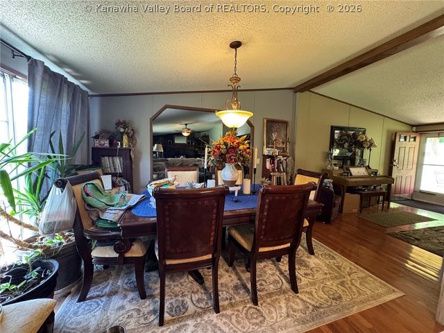 1414 Ossia Road, Duck, WV 25063