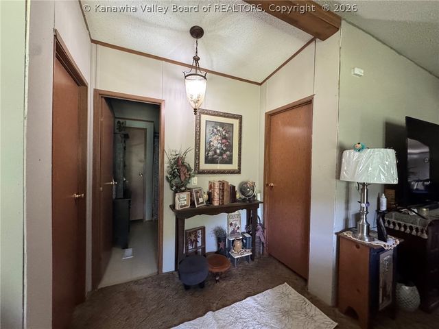 1414 Ossia Road, Duck, WV 25063