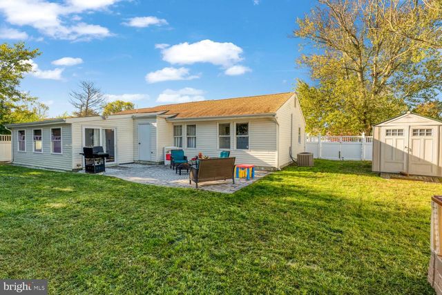 112 CAYUGA LAKE DR, Little Egg Harbor Twp, NJ 08087