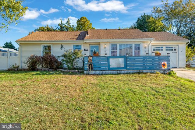 112 CAYUGA LAKE DR, Little Egg Harbor Twp, NJ 08087