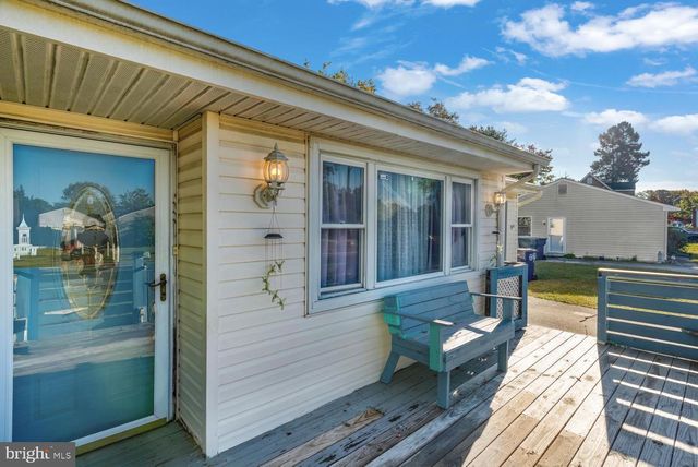 112 CAYUGA LAKE DR, Little Egg Harbor Twp, NJ 08087