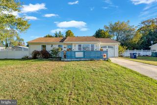 112 CAYUGA LAKE DR, Little Egg Harbor Twp, NJ 08087