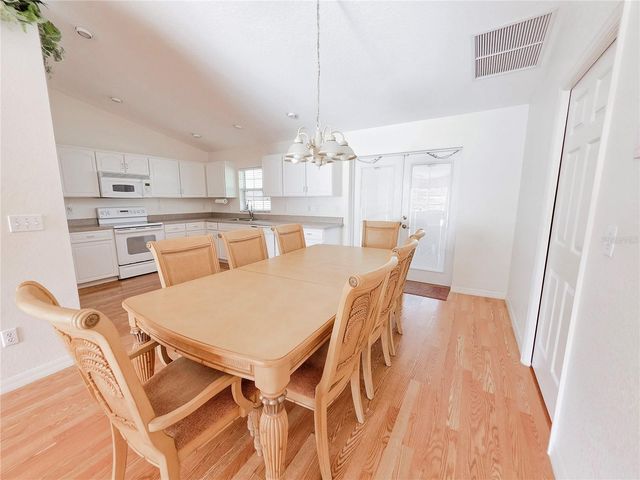 1277 GRANADA AVENUE, Daytona Beach, FL 32117