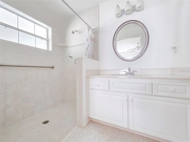 1277 GRANADA AVENUE, Daytona Beach, FL 32117