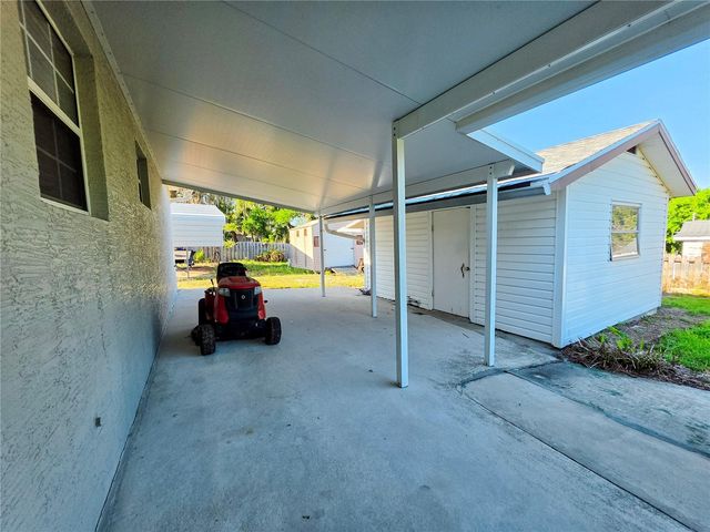 1277 GRANADA AVENUE, Daytona Beach, FL 32117