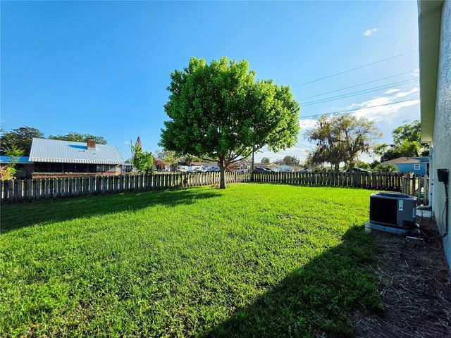 1277 GRANADA AVENUE, Daytona Beach, FL 32117