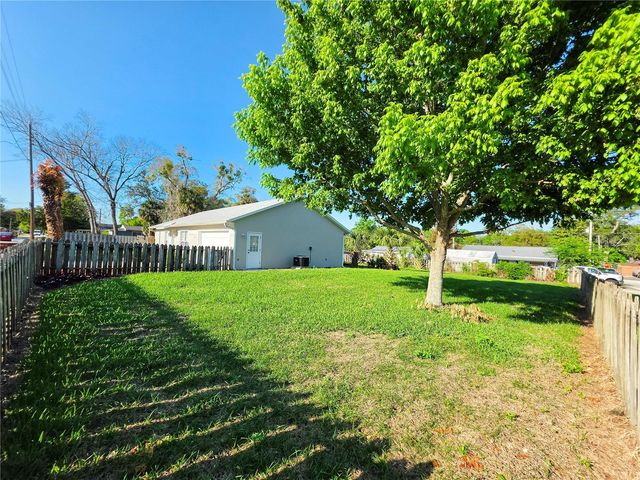 1277 GRANADA AVENUE, Daytona Beach, FL 32117